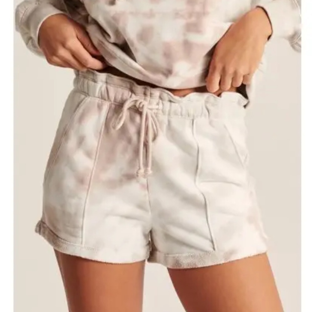 Abercrombie Cloud Paper Bag Shorts Tie Dye